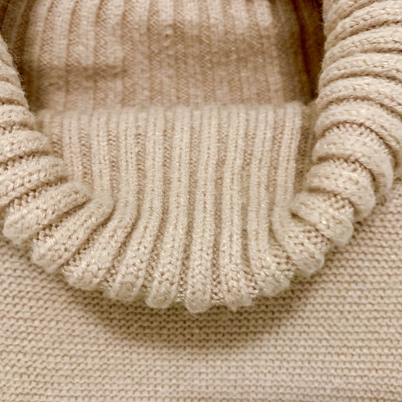Soft Pink/Cream Turtleneck Sweater - Picture 3 of 3